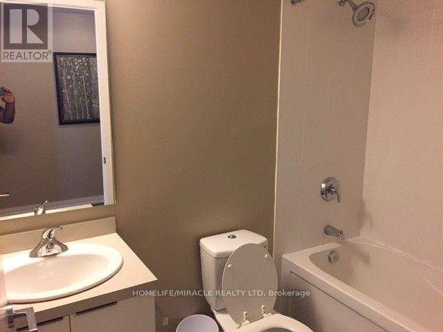 Toronto (waterfront Communities), ON M5J0A9,14 York ST #1408
