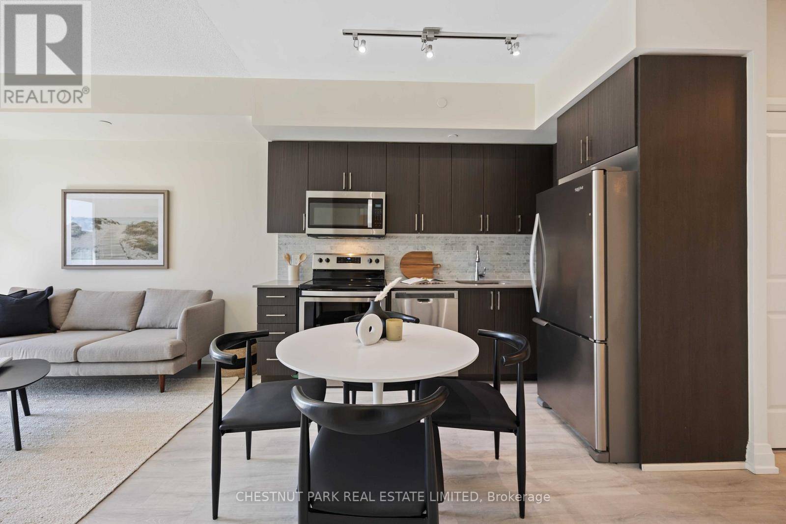 Toronto (bayview Village), ON M2K0G2,591 Sheppard AVE East #1016