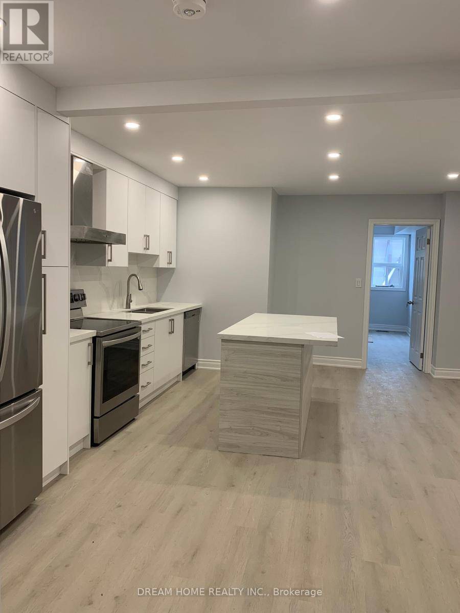 Toronto (trinity-bellwoods), ON M6J2B1,12 Mansfield AVE #102
