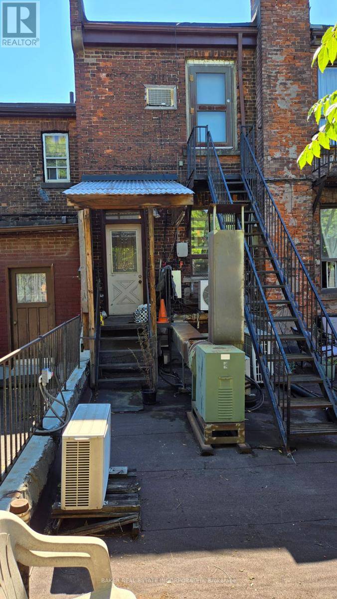 Toronto (university), ON M5T1T3,422 COLLEGE STREET