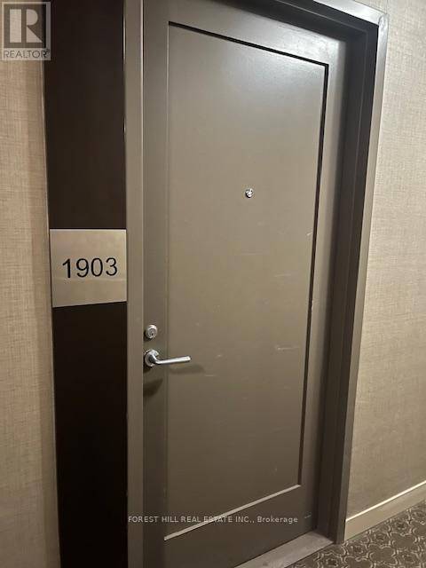 Toronto (forest Hill South), ON M5P2Y3,320 Tweedsmuir AVE #1903