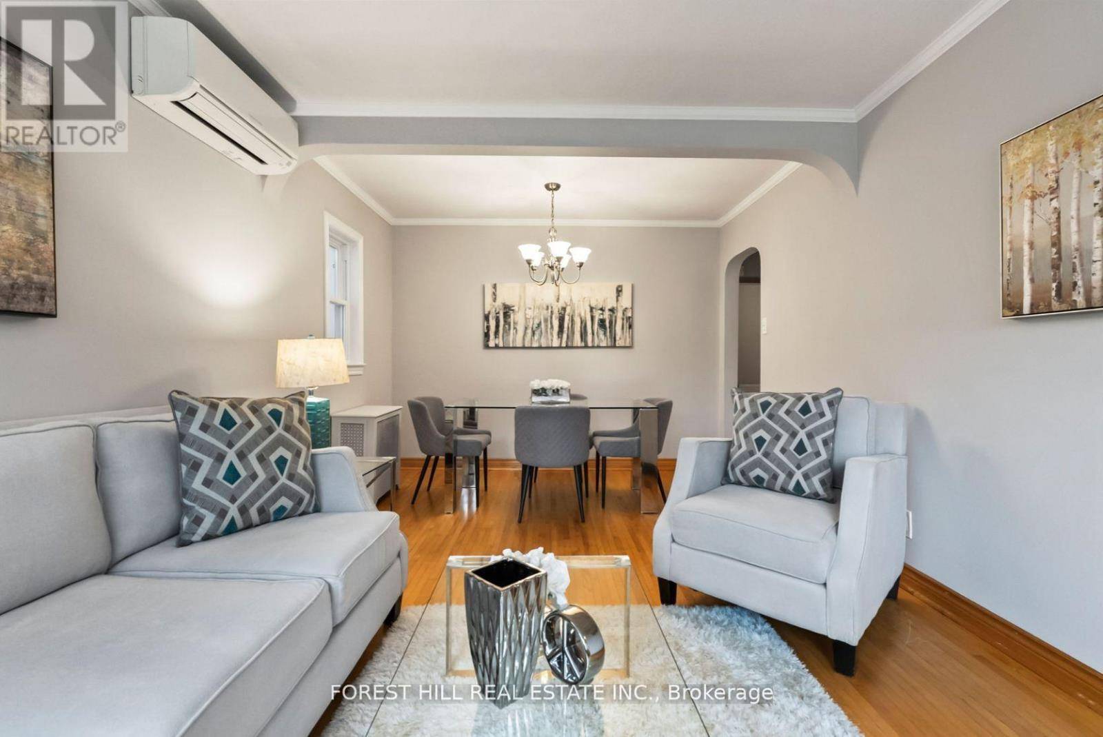 Toronto (leaside), ON M4G2E9,161 PARKHURST BOULEVARD