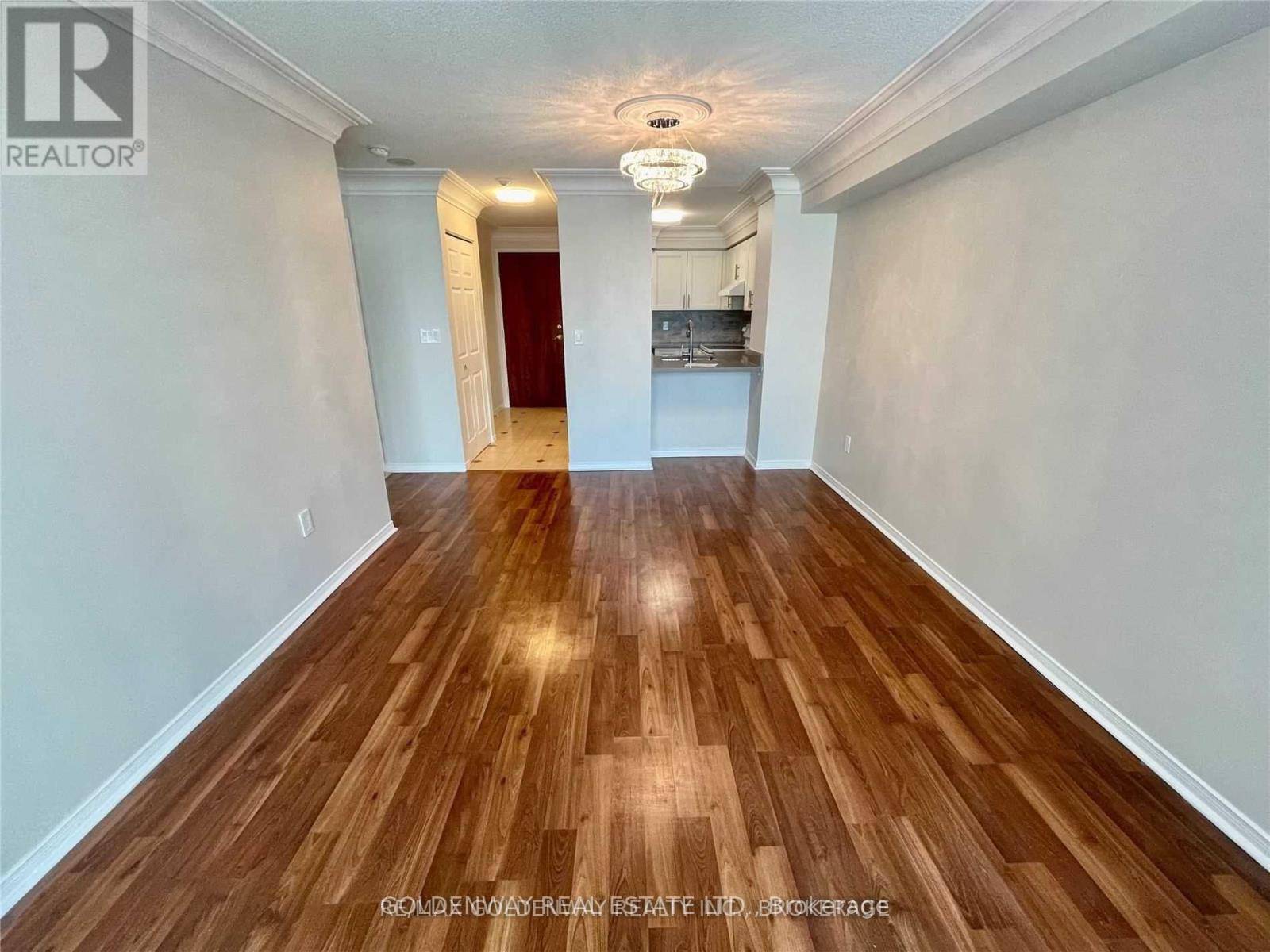 Toronto (newtonbrook East), ON M2M1Y1,8 Pemberton AVE #411