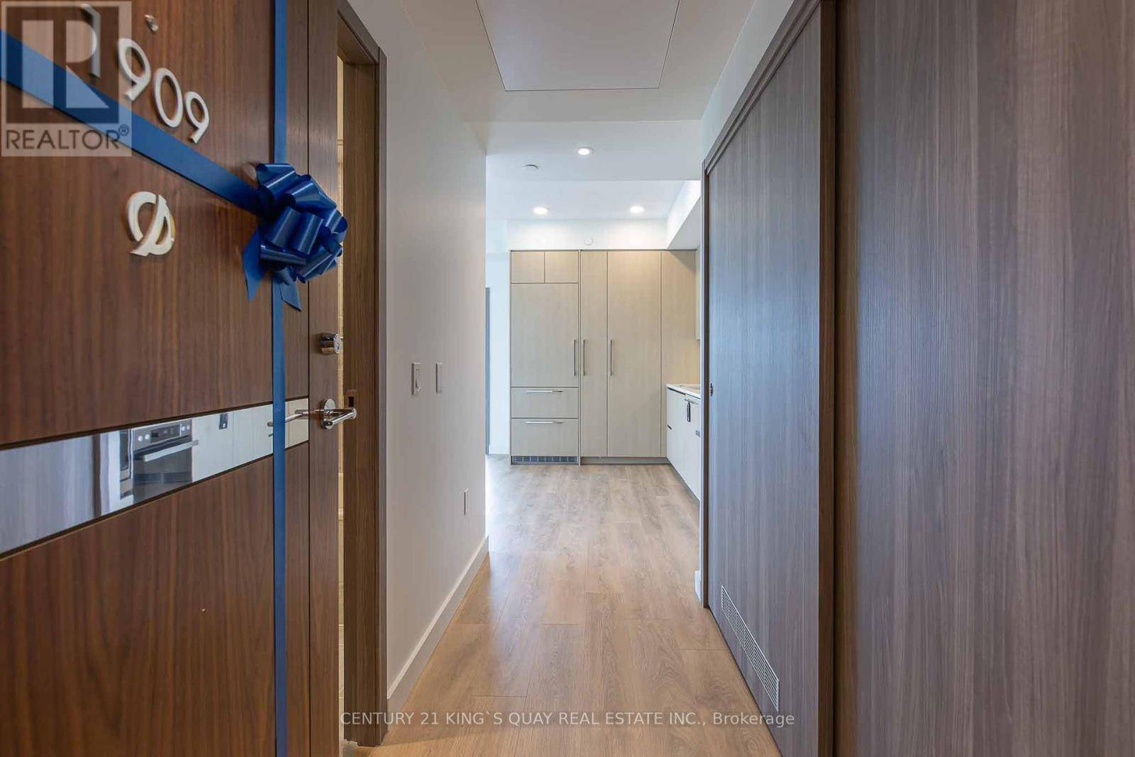 Toronto (bayview Village), ON M2K0H2,95 Mcmahon DR #1909