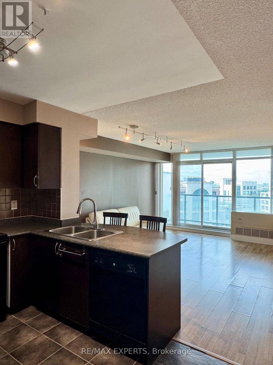 Toronto (willowdale West), ON M2N7L1,5500 Yonge ST #2409