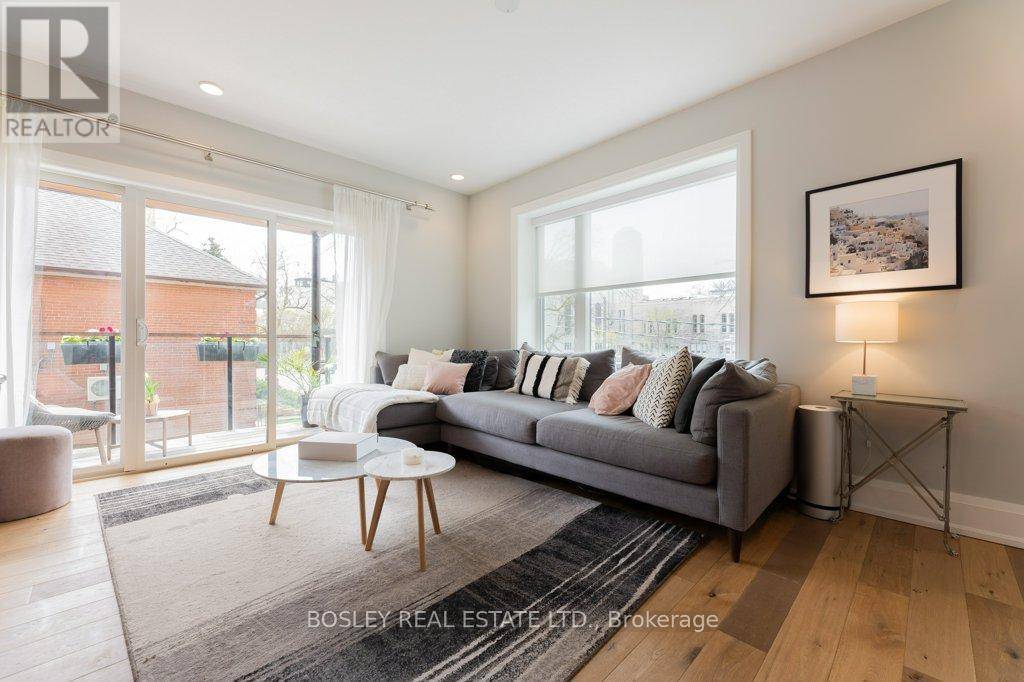 Toronto (forest Hill South), ON M5P3K4,1733 Bathurst ST #3A