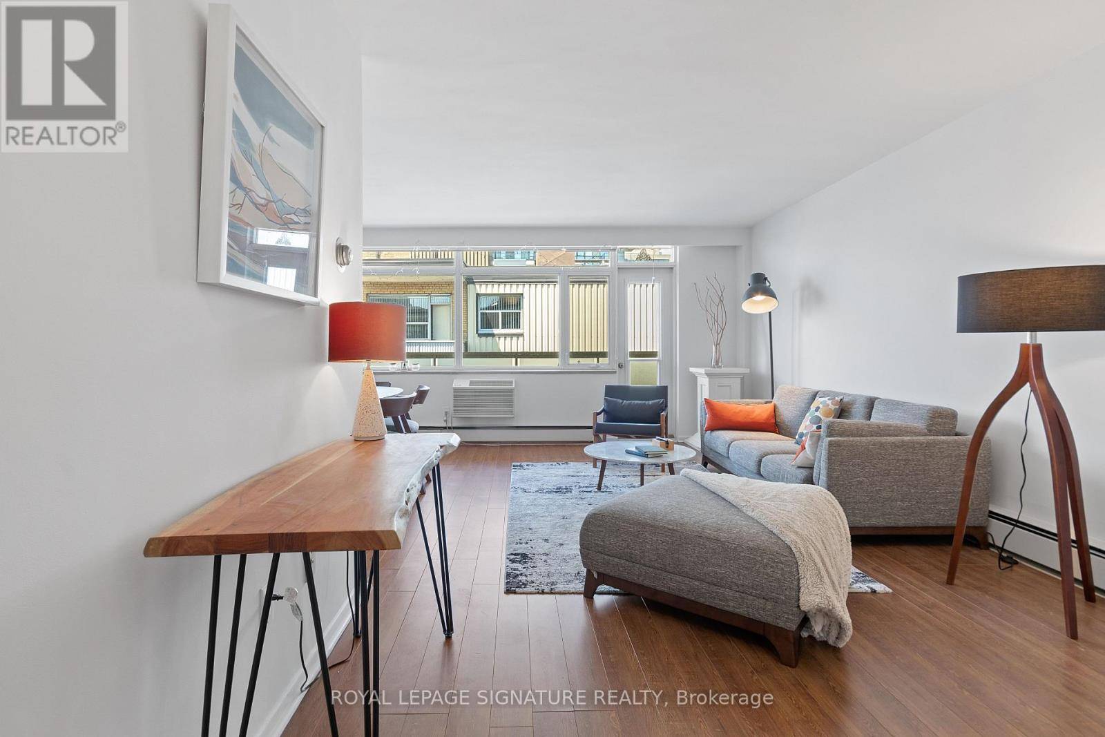 Toronto (yonge-st. Clair), ON M4V2K4,581 Avenue RD #1104