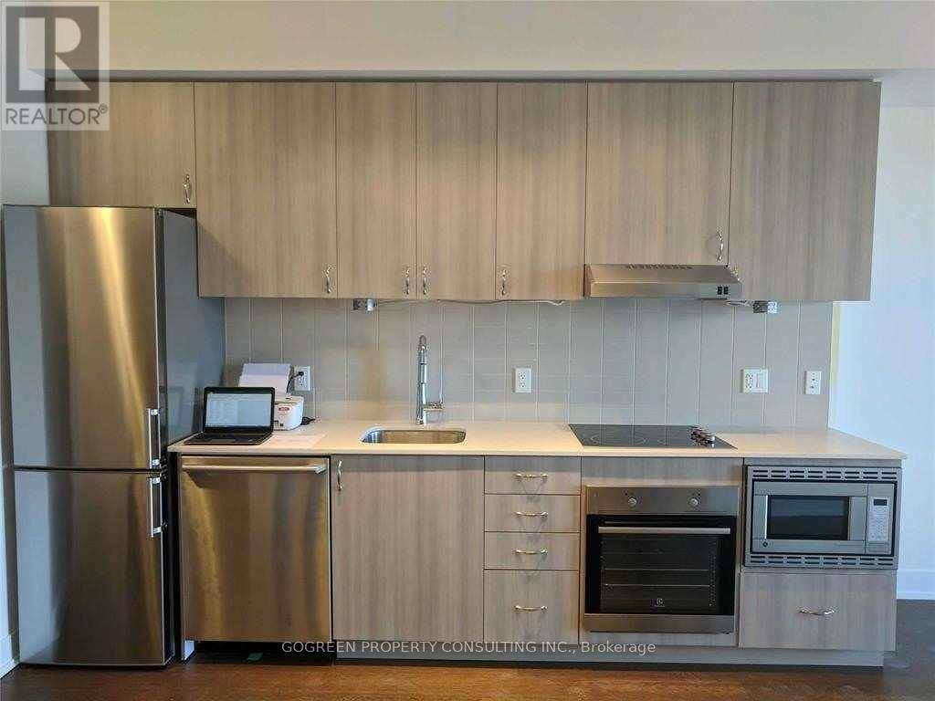 Toronto (bayview Village), ON M2K0E9,7 Kenaston GDNS #313