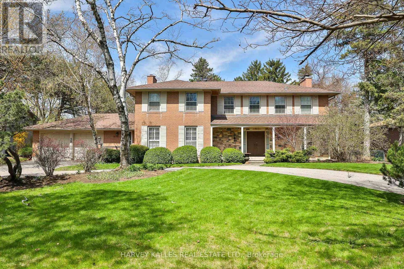 Toronto (st. Andrew-windfields), ON M2L2G6,38 FIFESHIRE ROAD