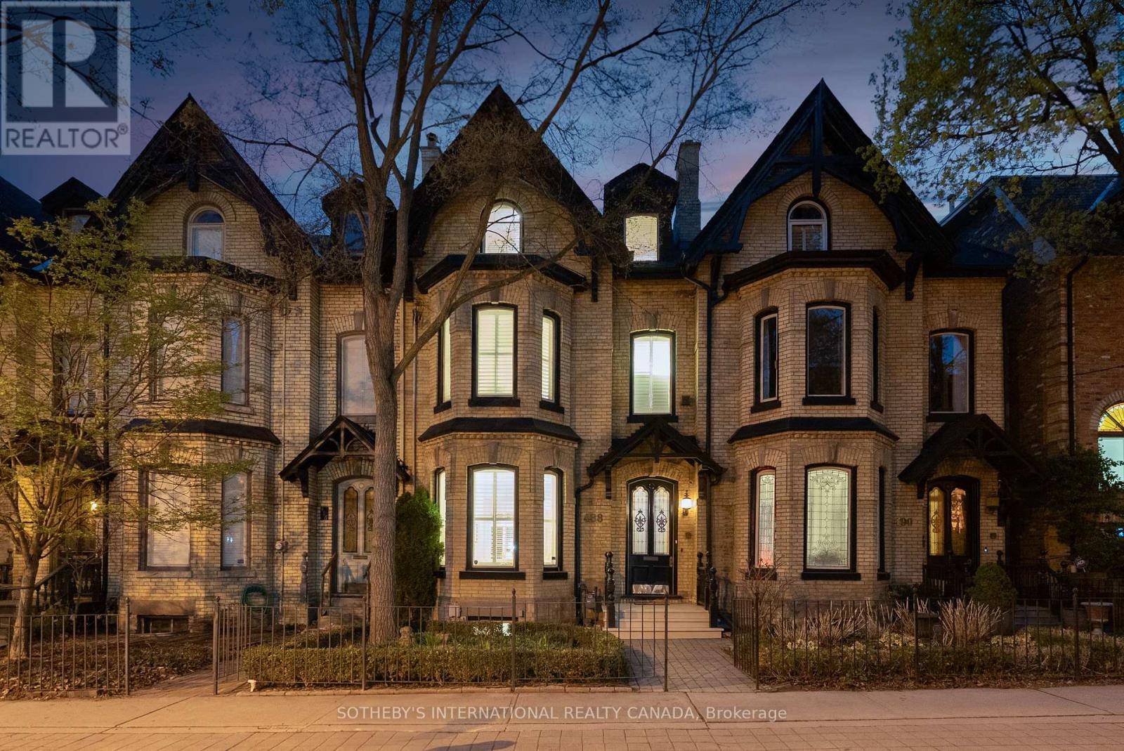 Toronto (cabbagetown-south St. James Town), ON M4X1M7,488 ONTARIO STREET
