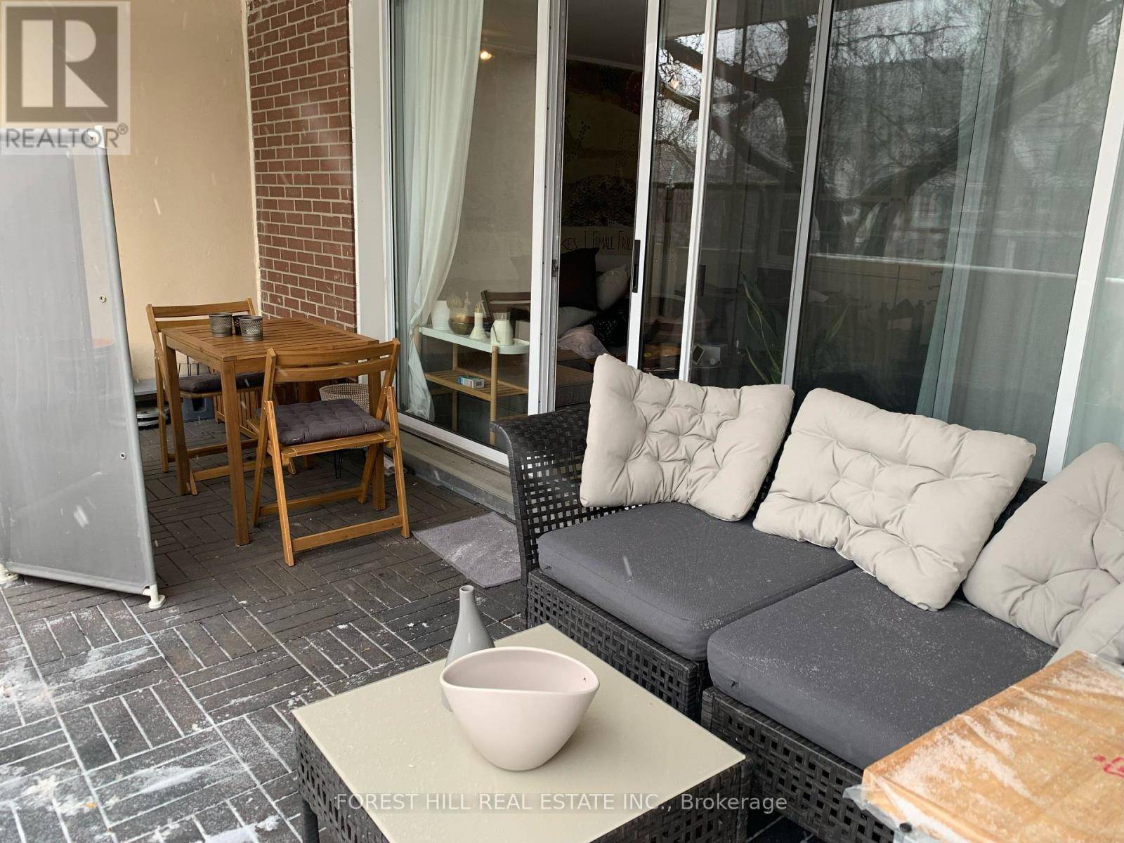 Toronto (cabbagetown-south St. James Town), ON M4Y2K2,40 Homewood AVE #208