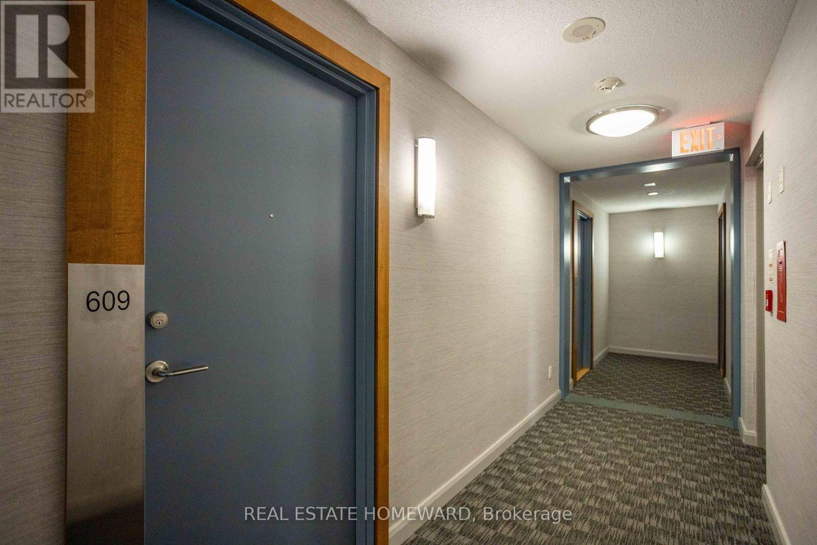 Toronto (niagara), ON M6K3S2,100 Western Battery RD #609