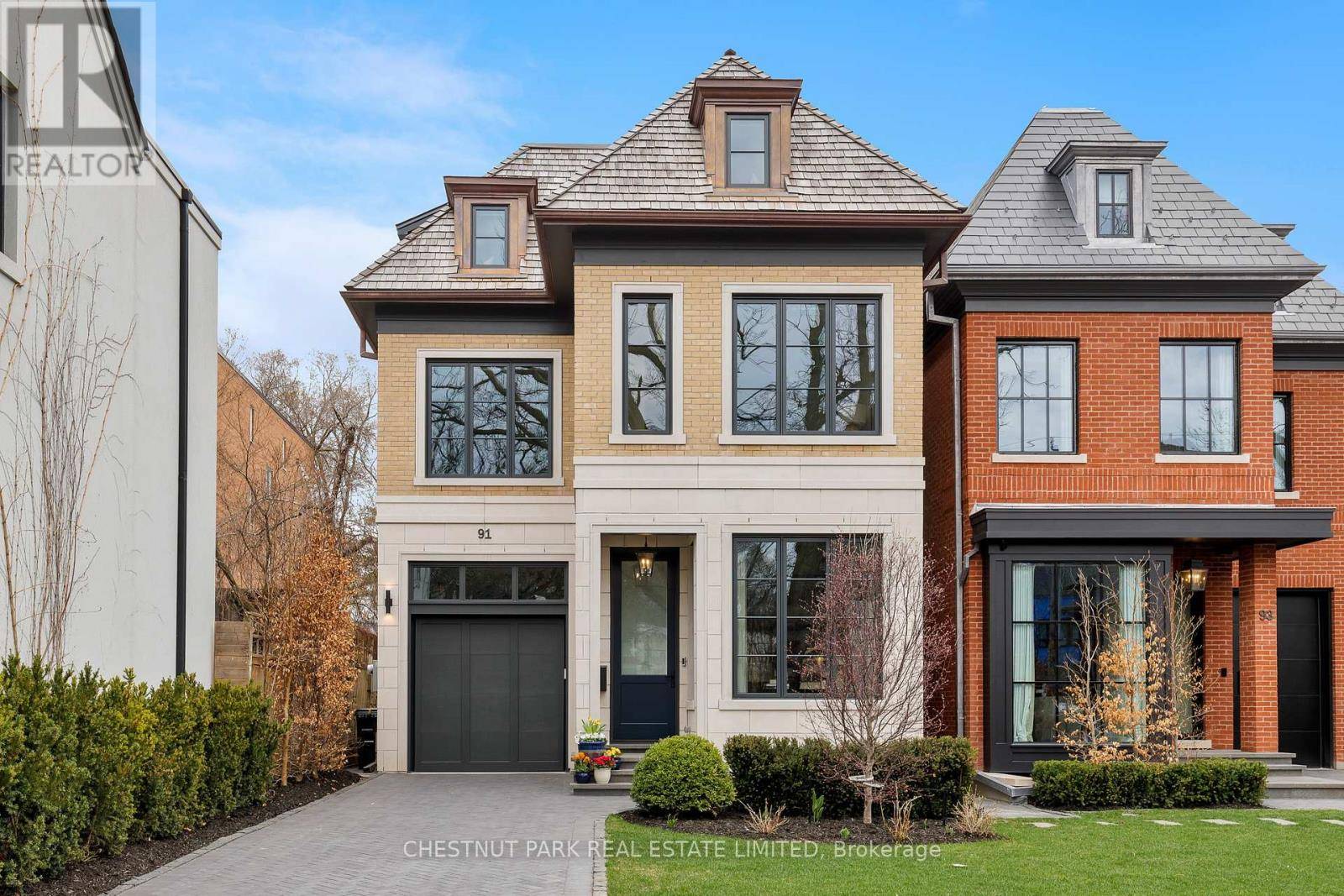 Toronto (rosedale-moore Park), ON M4T1H4,91 INGLEWOOD DRIVE
