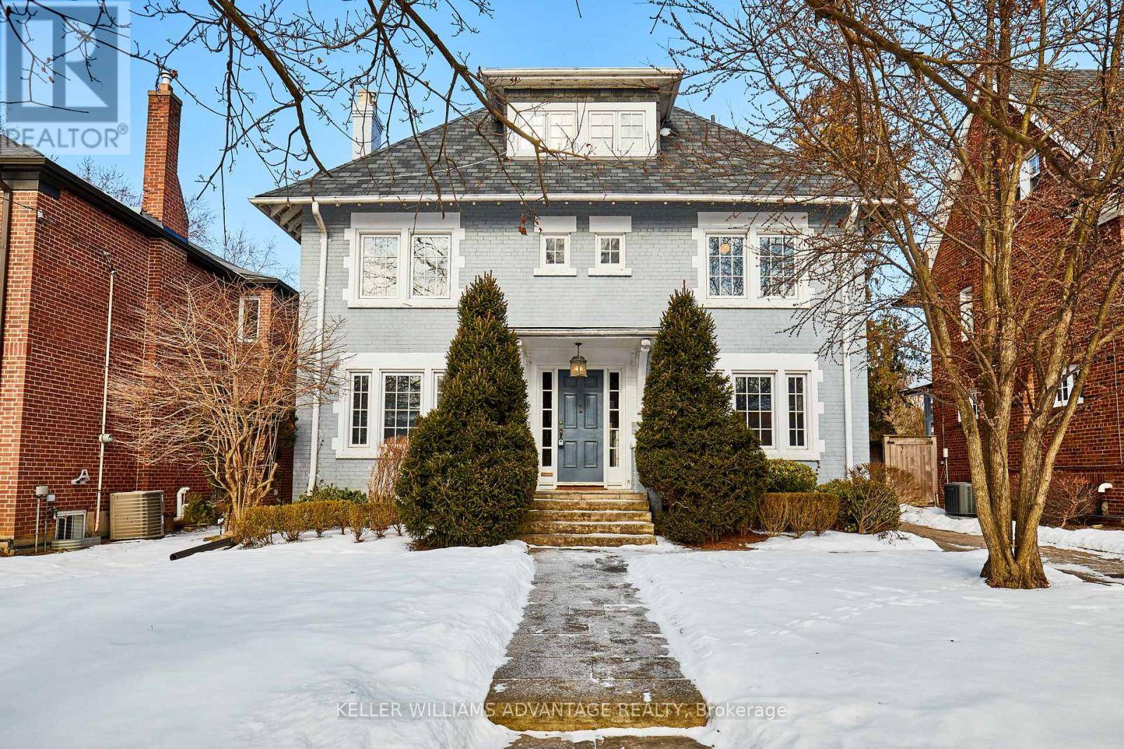 Toronto (lawrence Park South), ON M4R1N2,210 GLENCAIRN AVENUE