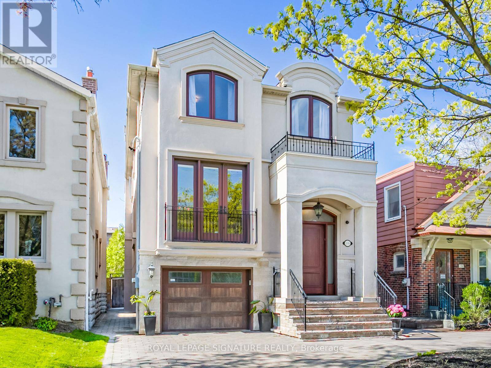 Toronto (bedford Park-nortown), ON M5M2K6,198 BROOKE AVENUE