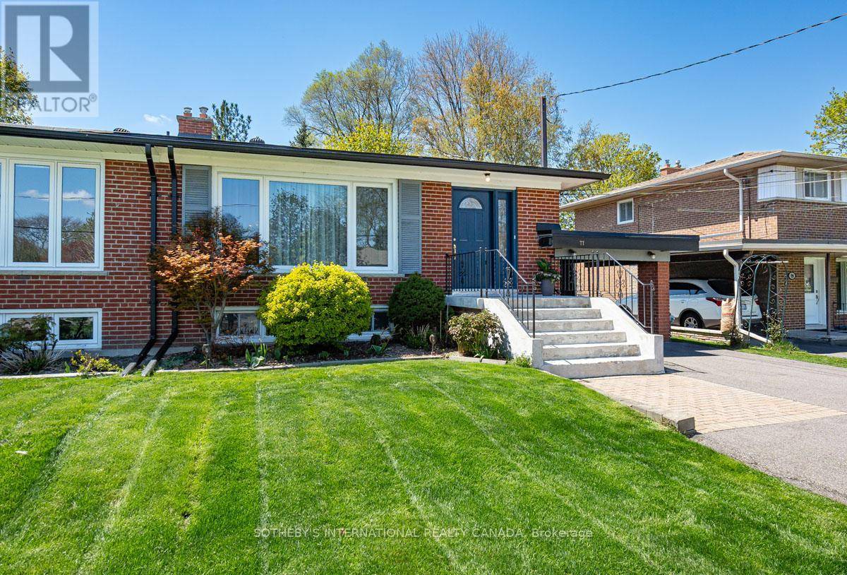Toronto (parkwoods-donalda), ON M3A1H5,77 CORNERBROOK DRIVE