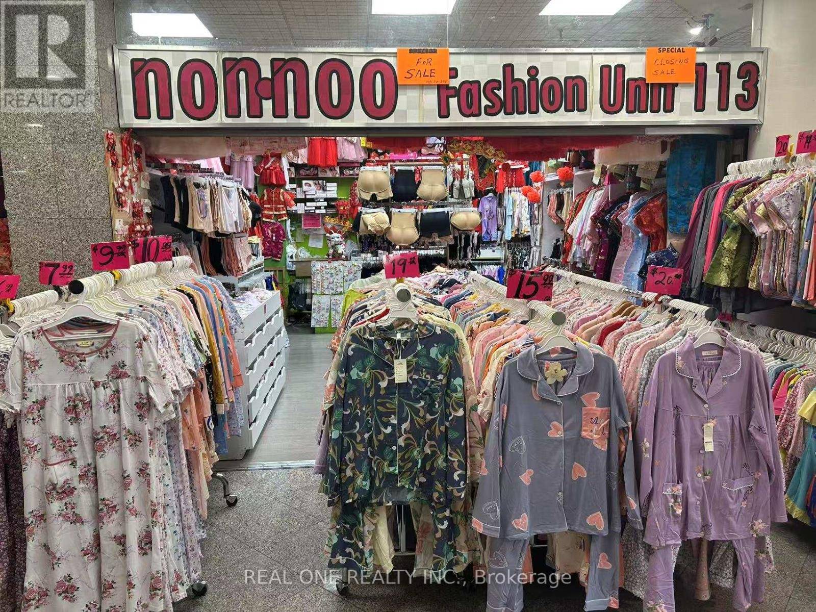 Toronto (kensington-chinatown), ON M5T3B3,222 Spadina AVE #113