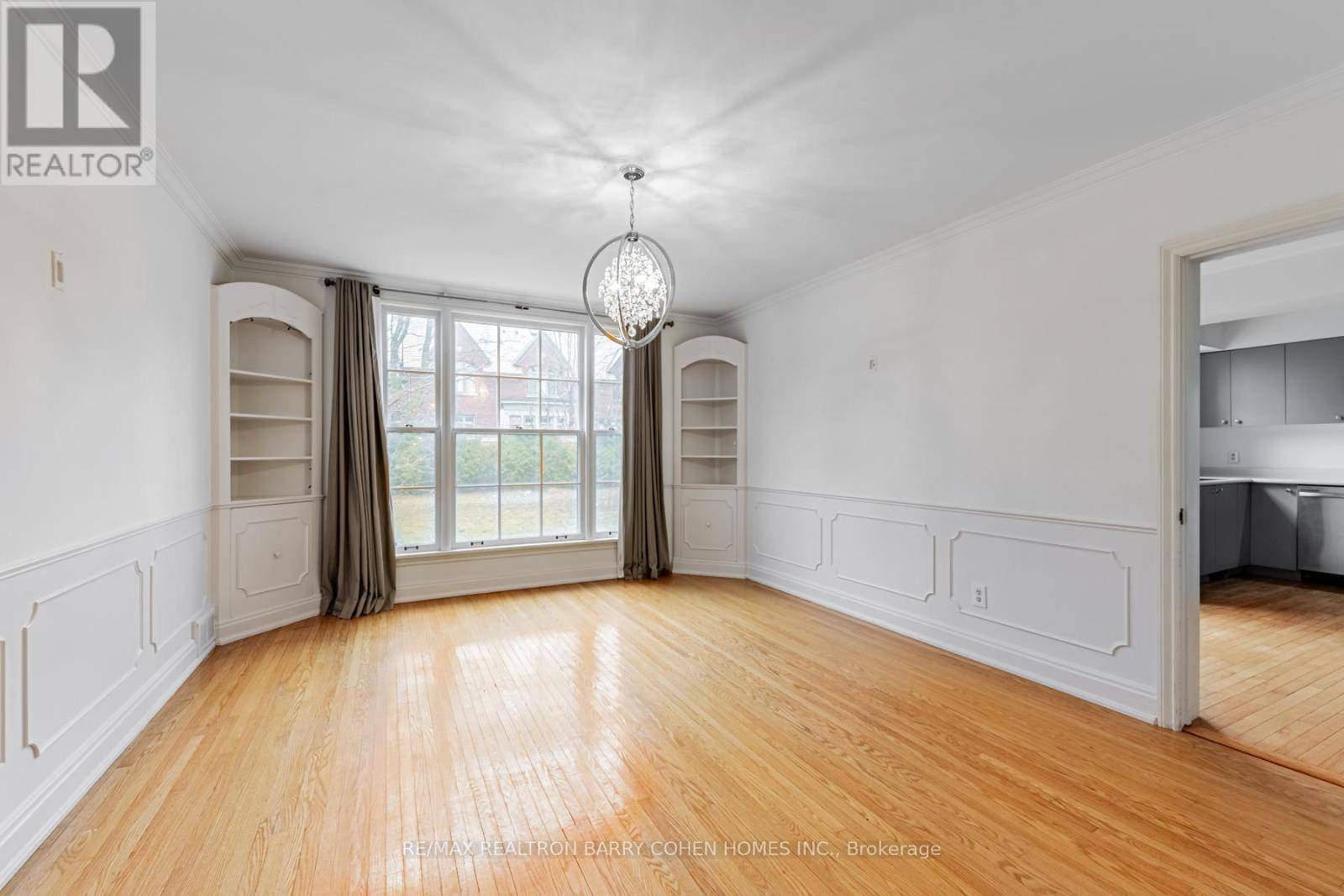 Toronto (bridle Path-sunnybrook-york Mills), ON M4N1E5,43 STRATHEDEN ROAD
