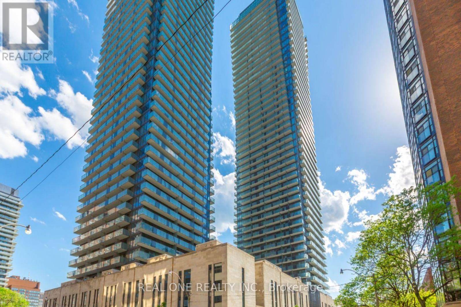 Toronto (bay Street Corridor), ON M5S0A6,65 St Mary ST #Ph03