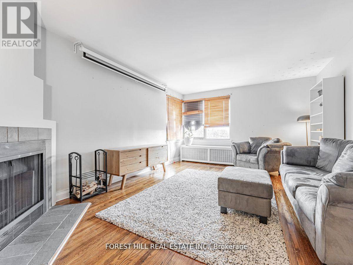 Toronto (forest Hill South), ON M5P3K7,1840 Bathurst ST #305