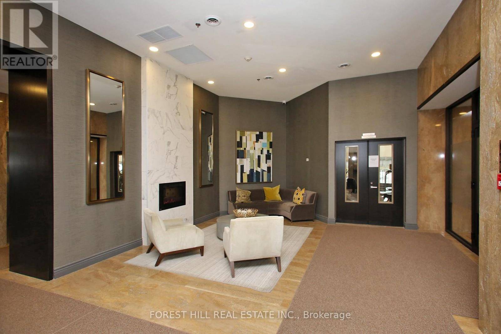 Toronto (forest Hill South), ON M5P3L5,240 Heath ST West #1601