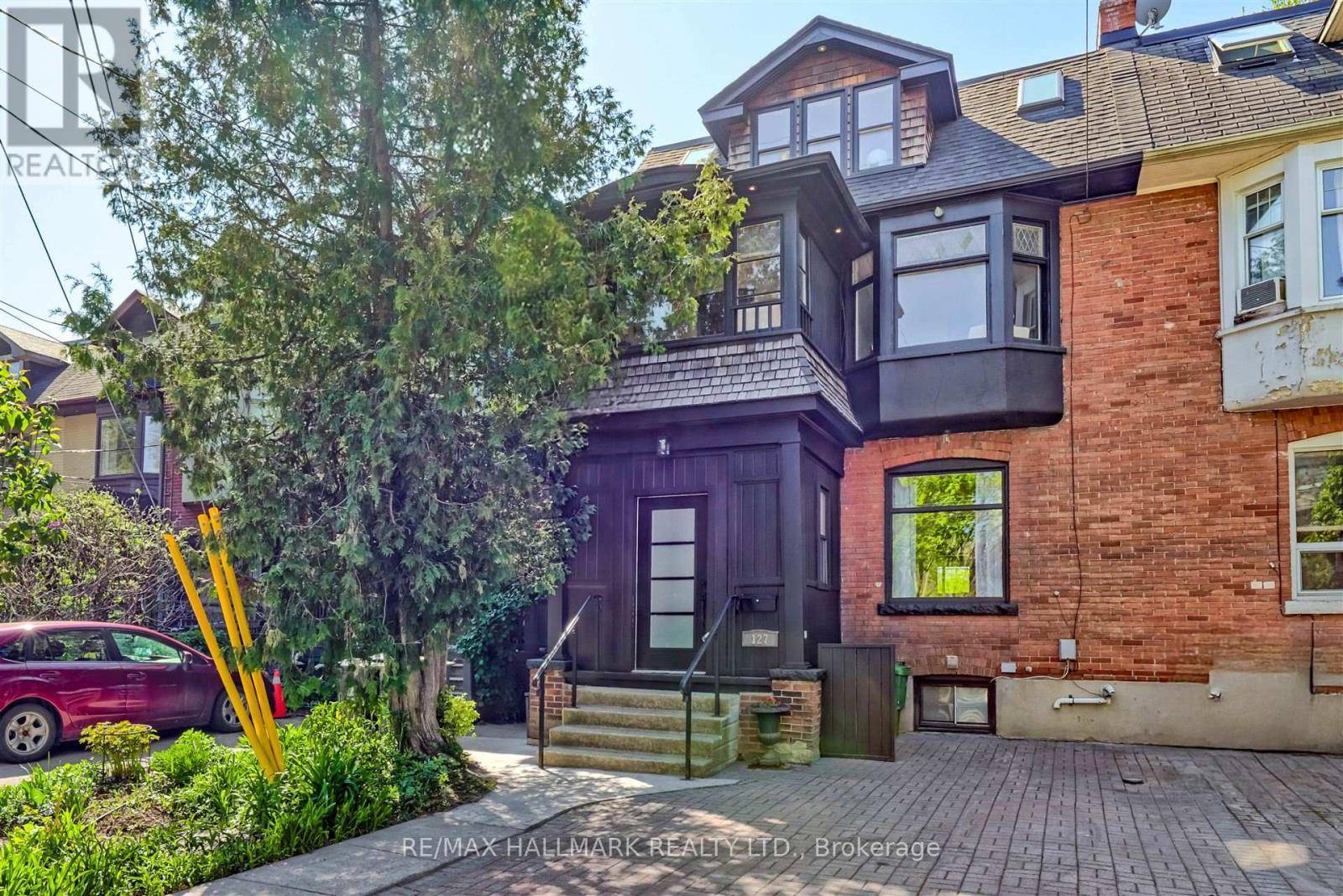 Toronto (yonge-st. Clair), ON M4V1B9,127 COTTINGHAM STREET