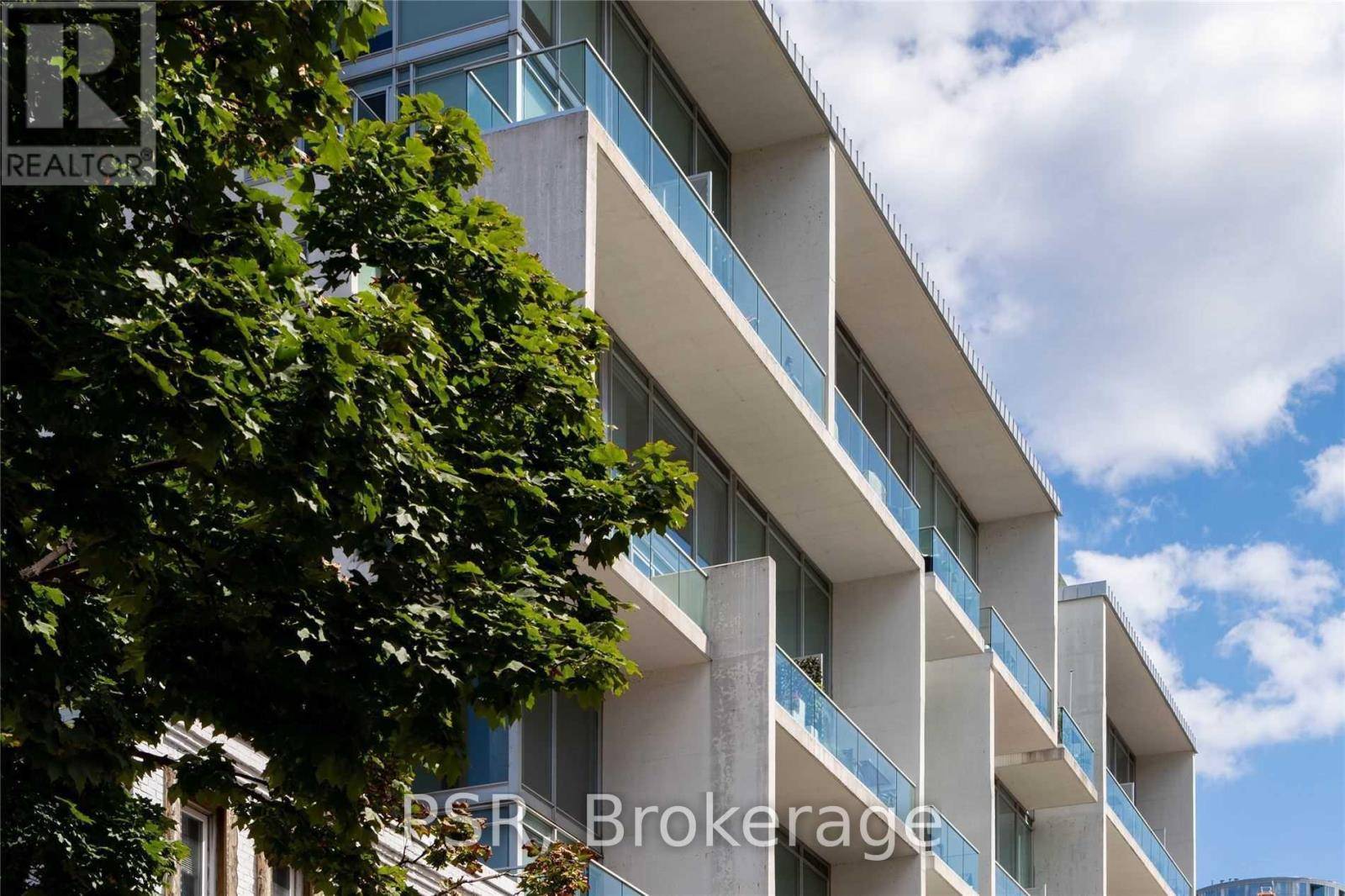 Toronto (waterfront Communities), ON M5V2M9,75 Portland ST #909
