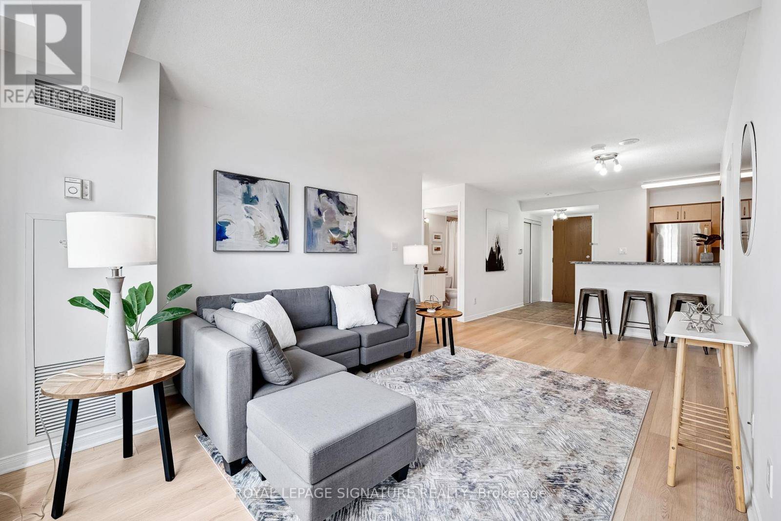 Toronto (willowdale West), ON M2N6Z9,233 Beecroft RD #915