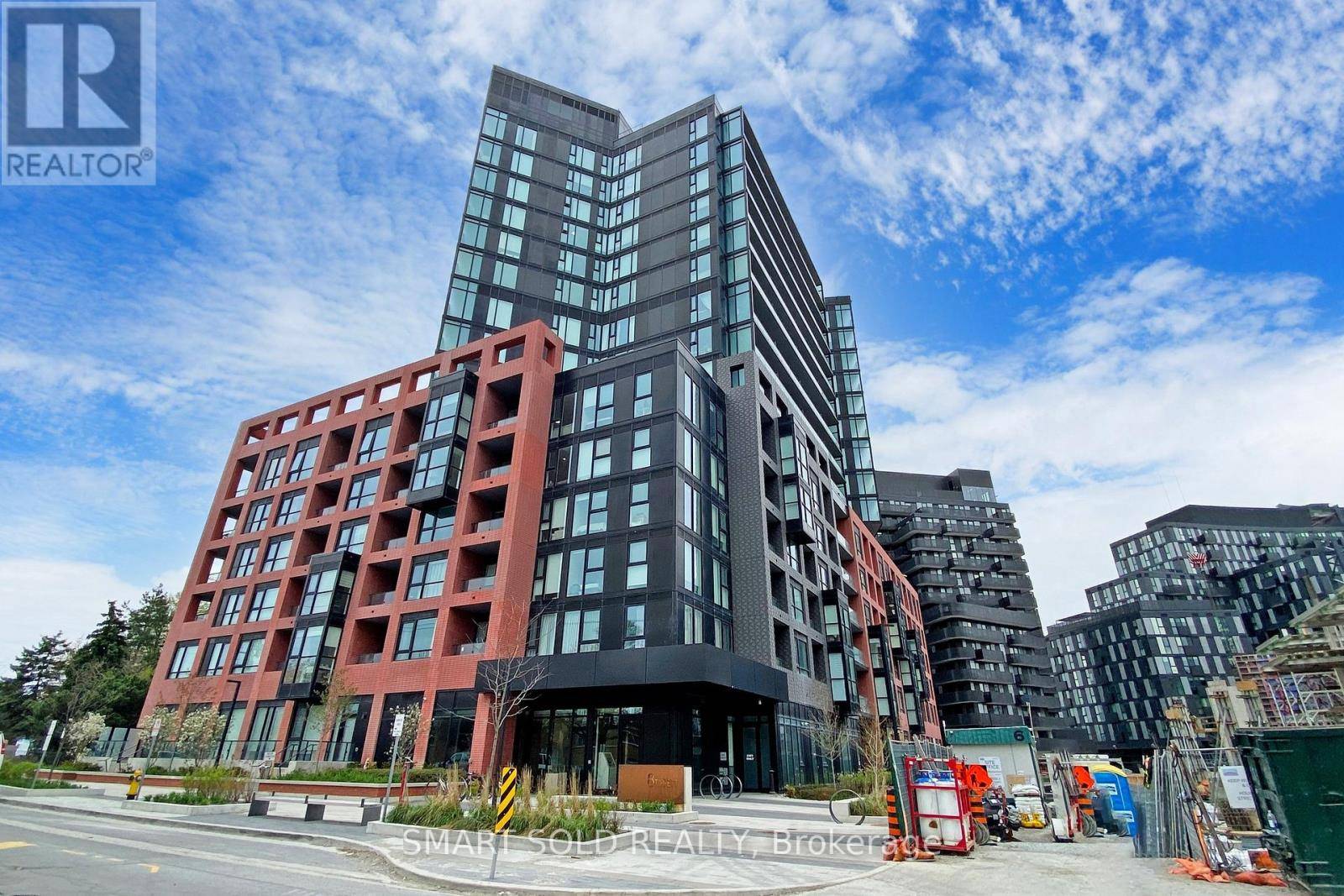 Toronto (clanton Park), ON M3H0E7,8 Tippett RD #628
