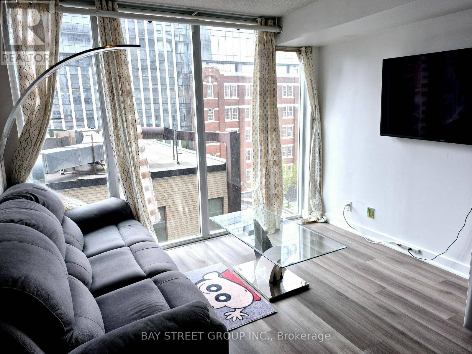 Toronto (waterfront Communities), ON M5V3H9,21 Nelson ST #631