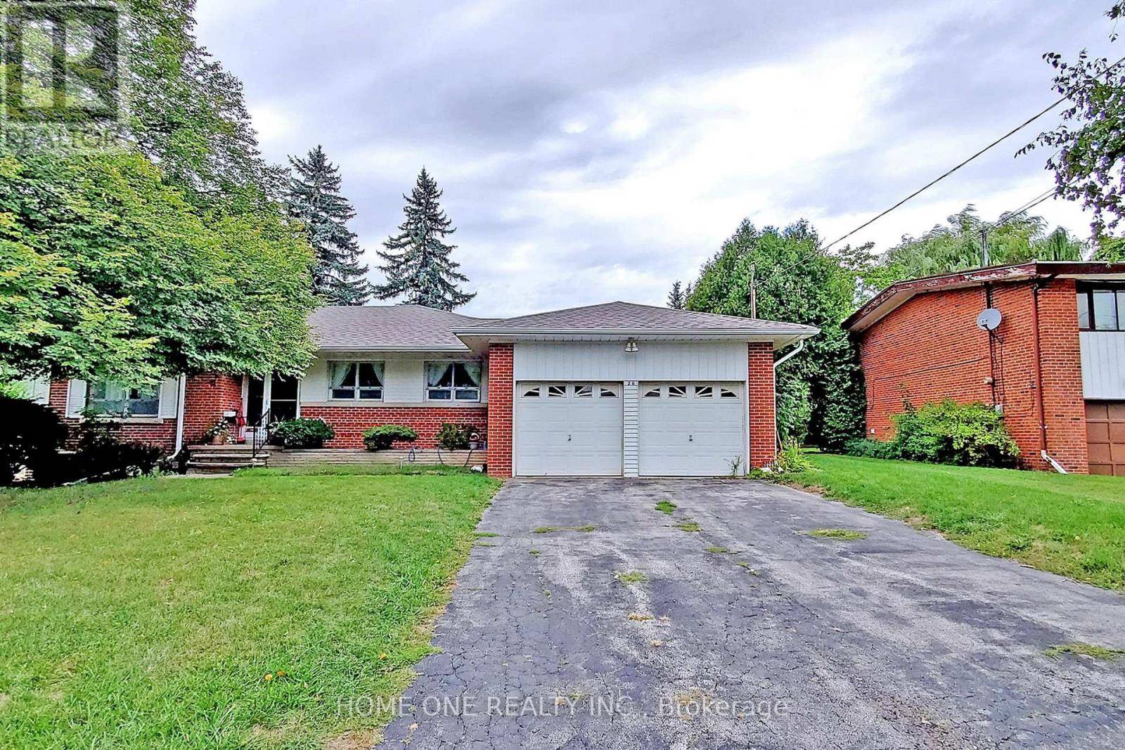 Toronto (st. Andrew-windfields), ON M2L1V4,26 HARRISON ROAD