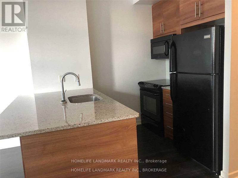 Toronto (henry Farm), ON M2J0A9,70 Forest Manor RD #409