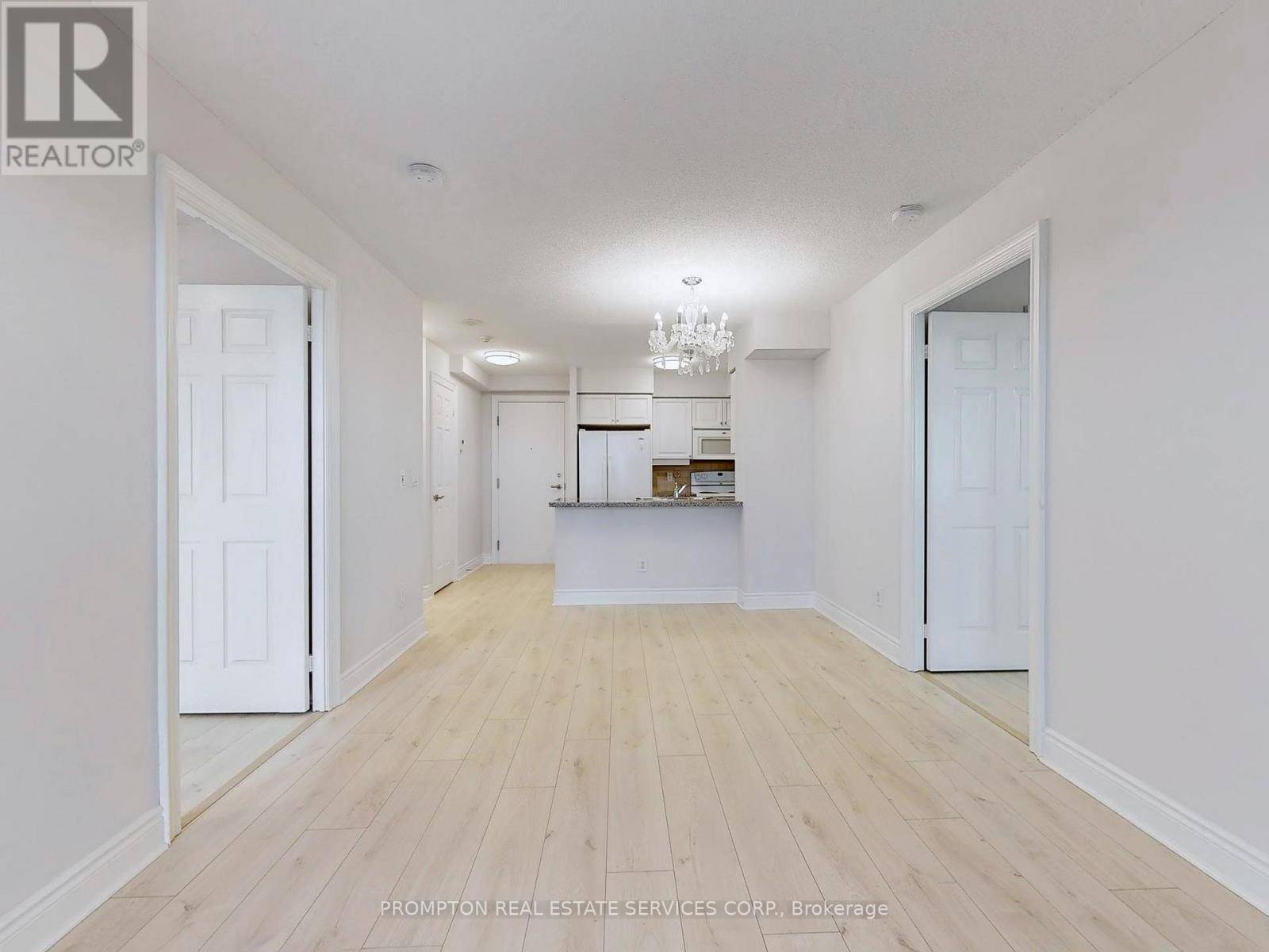 Toronto (newtonbrook West), ON M2M4M7,15 Greenview AVE #2811