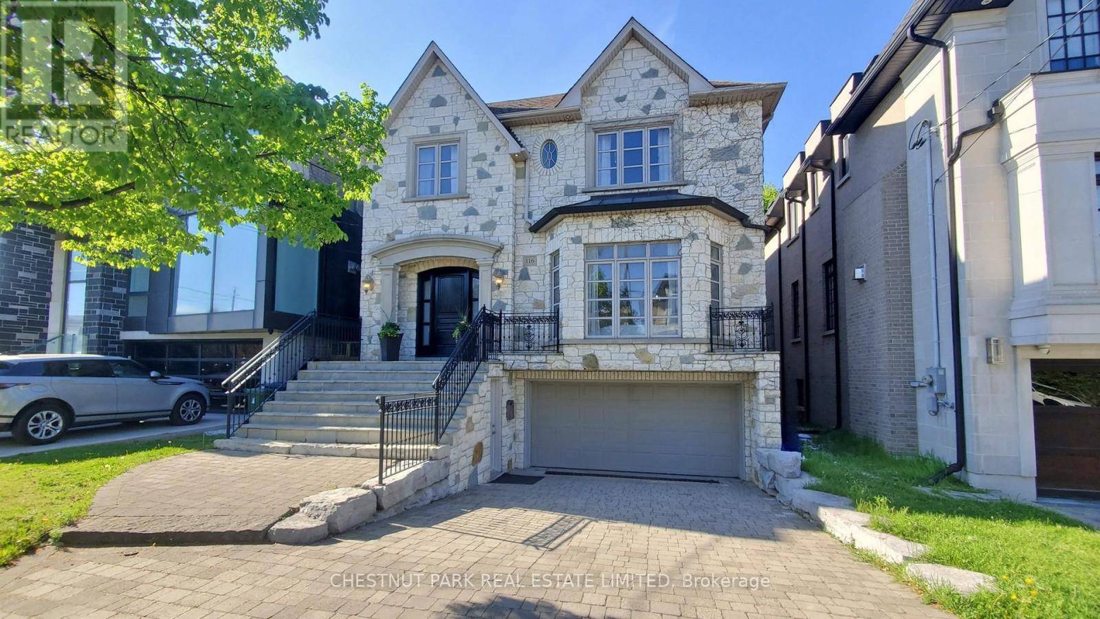 Toronto (bedford Park-nortown), ON M5M2P5,116 HADDINGTON AVENUE