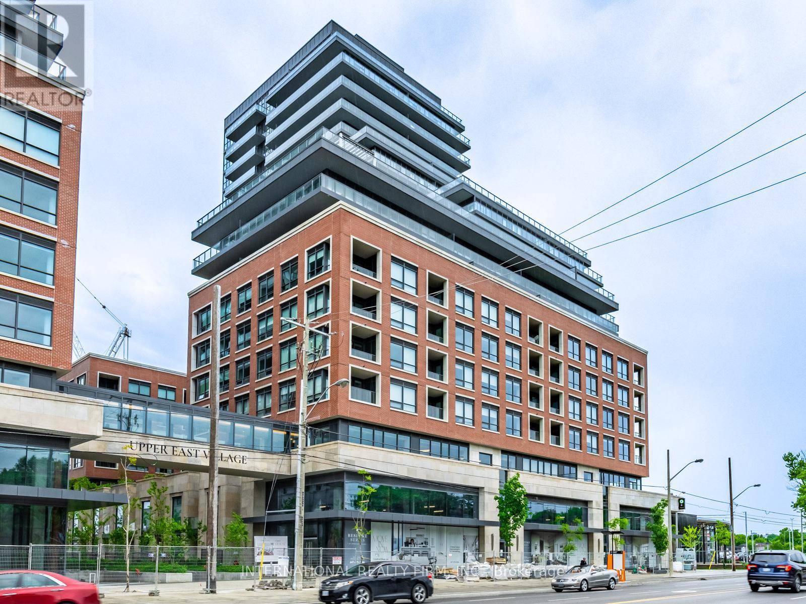 Toronto (thorncliffe Park), ON M4G0C9,33 Frederick Todd West #210