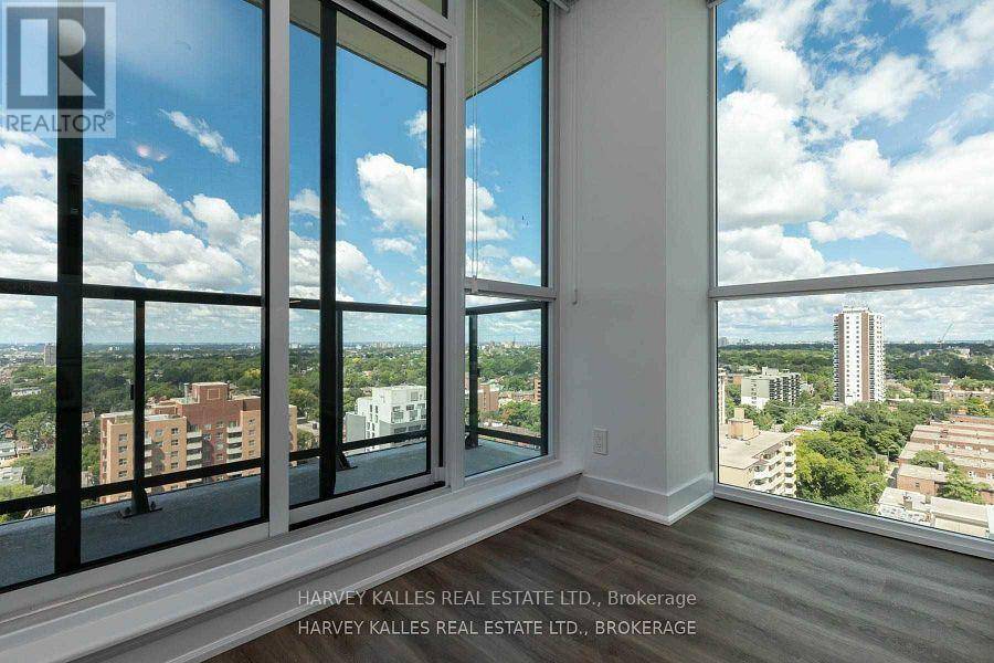 Toronto (humewood-cedarvale), ON M5P2G9,1486 Bathurst ST #1602