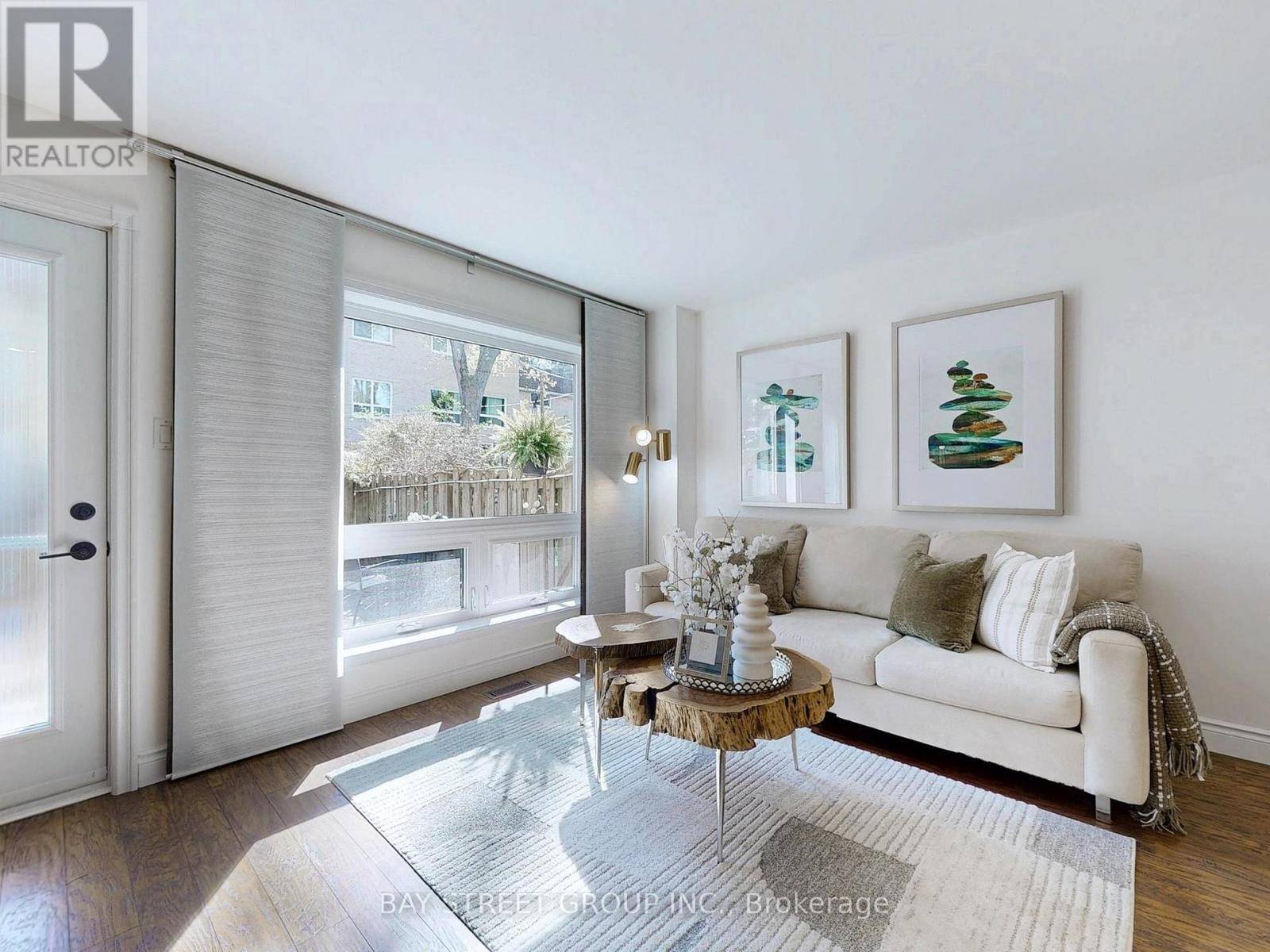 Toronto (hillcrest Village), ON M2H1T6,89 Rameau DR #4