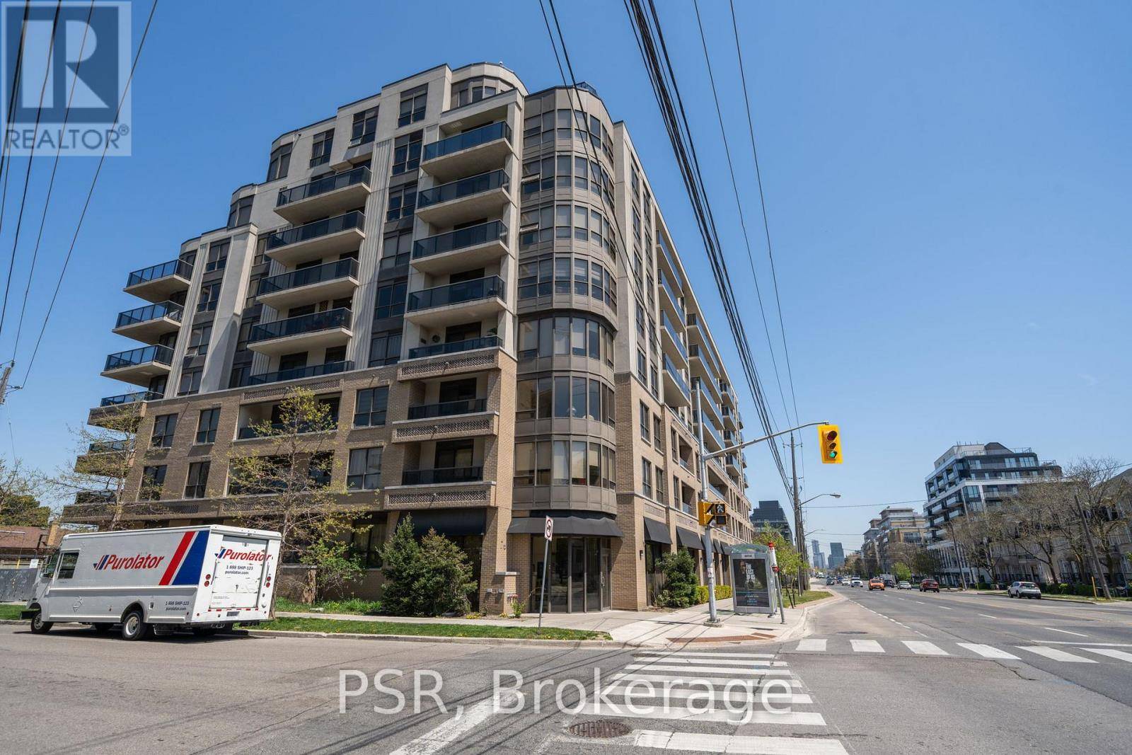 Toronto (bathurst Manor), ON M3H0B3,760 Sheppard AVE West #211