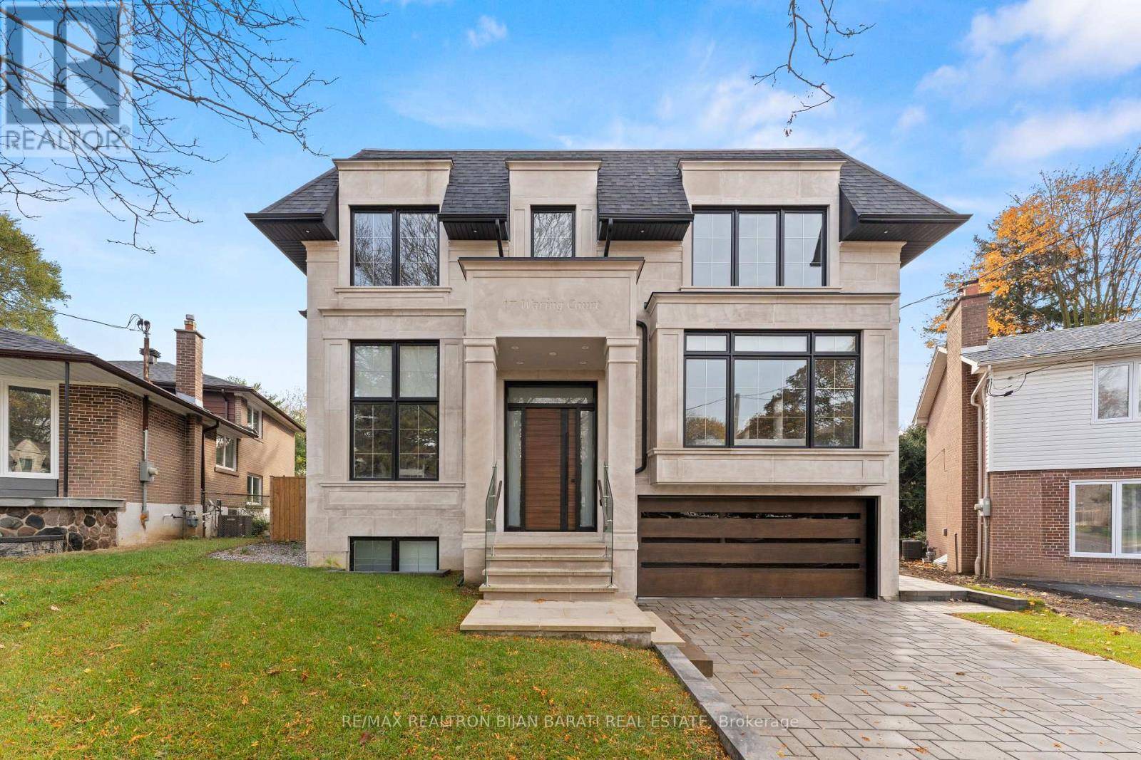 Toronto (willowdale East), ON M2N4G6,17 WARING COURT