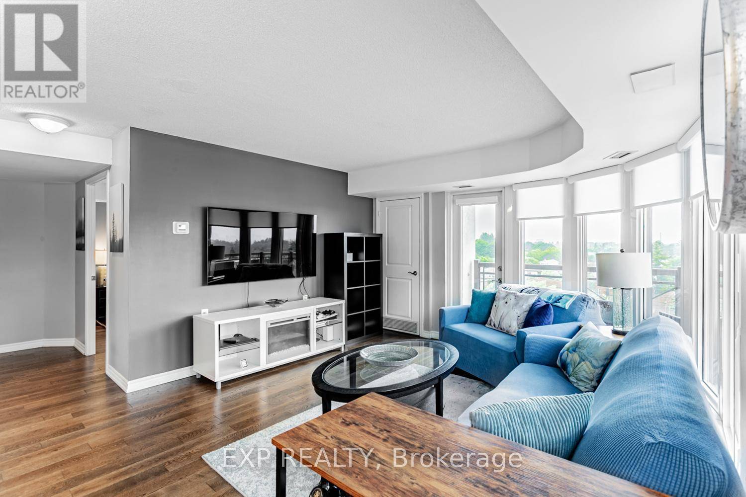 Toronto (bathurst Manor), ON M3H5V5,872 Sheppard AVE West #603