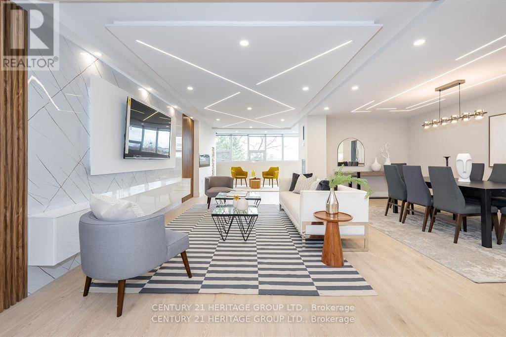Toronto (don Valley Village), ON M2J4T6,3303 Don Mills RD #406