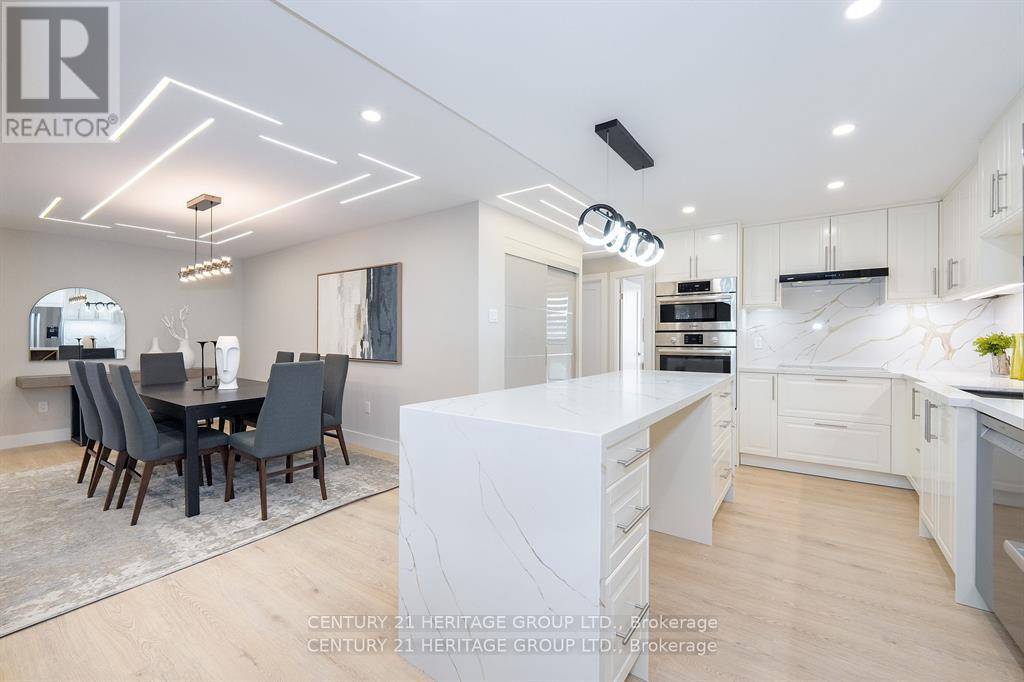 Toronto (don Valley Village), ON M2J4T6,3303 Don Mills RD #406