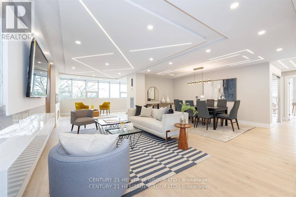 Toronto (don Valley Village), ON M2J4T6,3303 Don Mills RD #406
