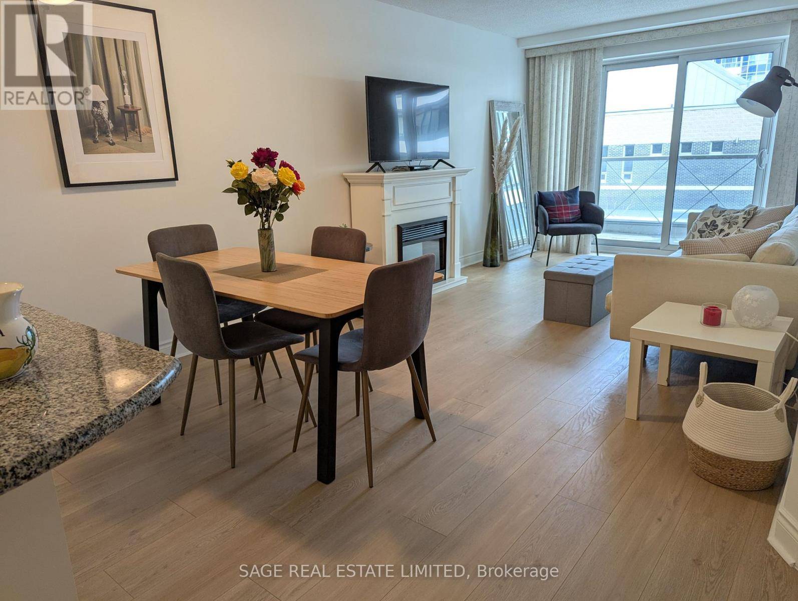 Toronto (bayview Village), ON M2K3C6,12 Rean DR #307