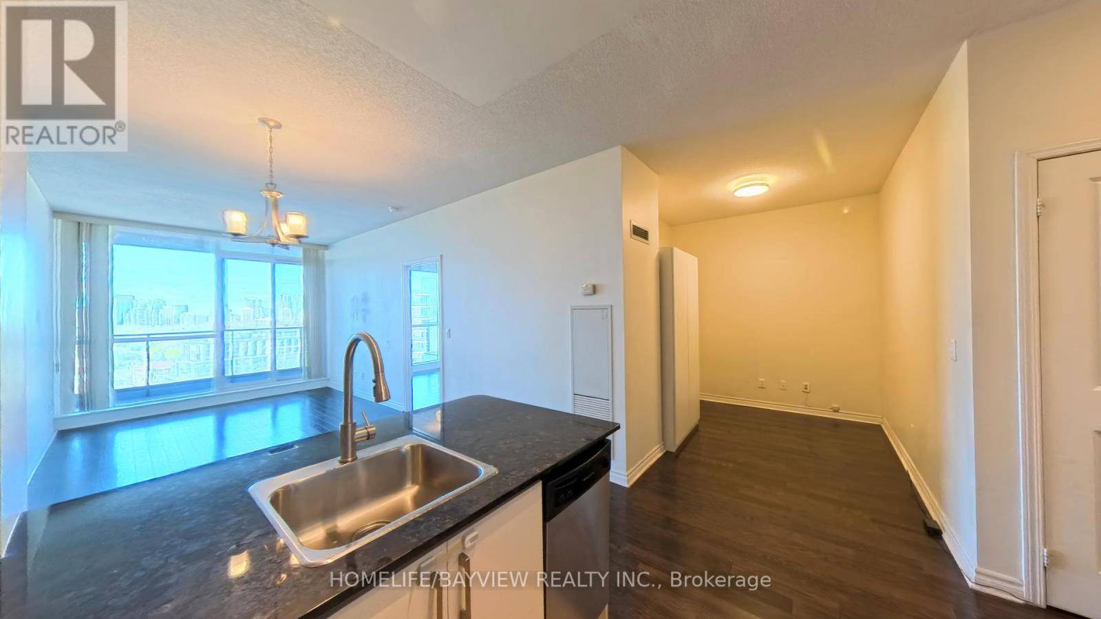 Toronto (bayview Village), ON M2K0A3,2885 Bayview AVE #1115