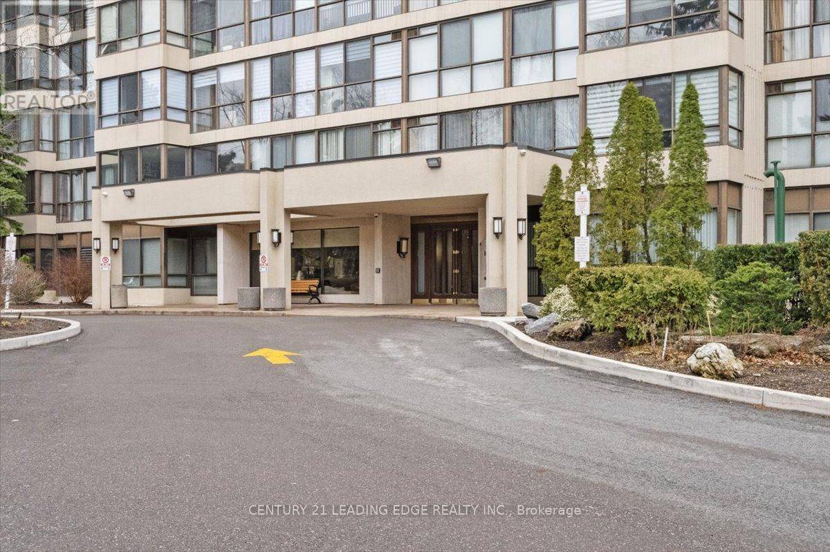 Toronto (westminster-branson), ON M2R3T1,131 Torresdale AVE #1808