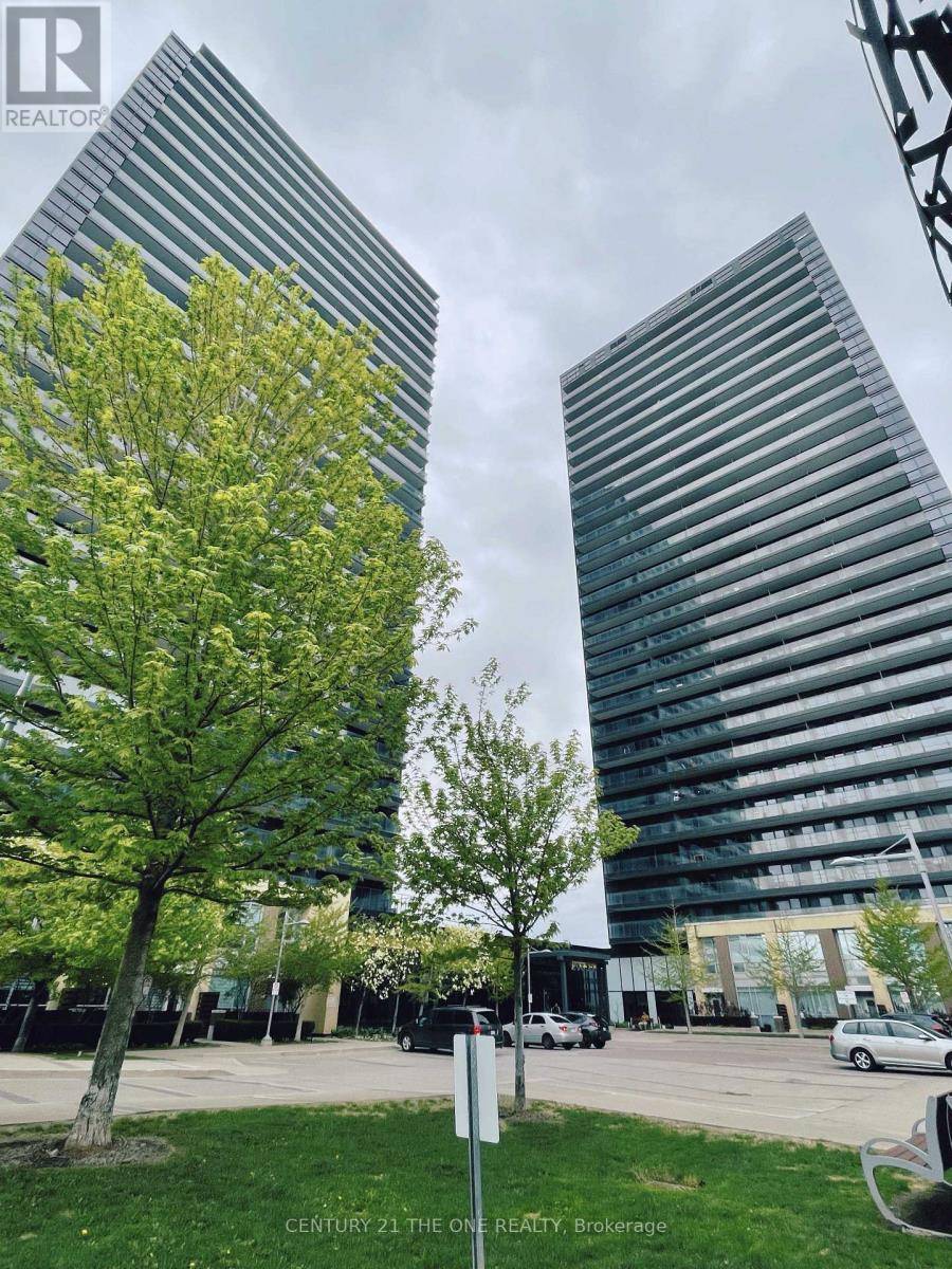 Toronto (bayview Village), ON M2K0B4,33 Singer CT #2605