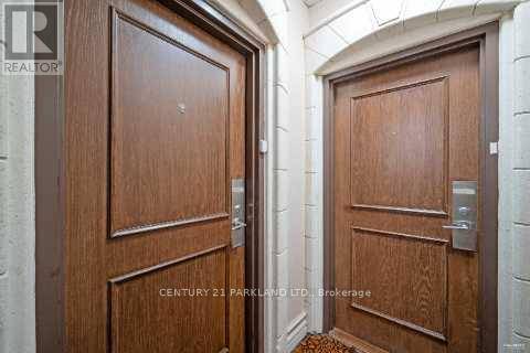 Toronto (willowdale West), ON M2N7H3,7 Lorraine DR #LRG 7