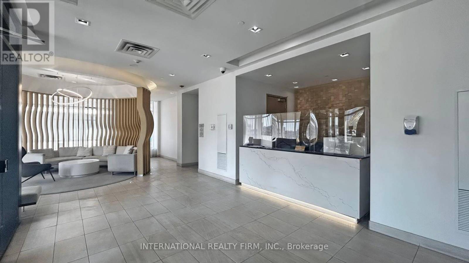 Toronto (don Valley Village), ON M2J0E7,150 Fairview Mall DR #1308