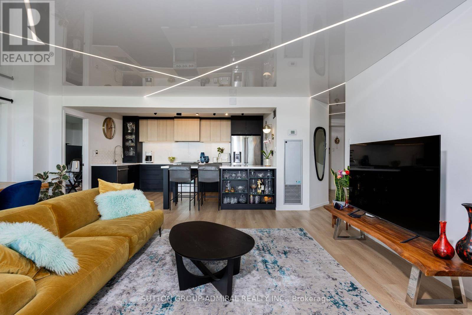 Toronto (westminster-branson), ON M2R3T1,131 Torresdale AVE South #906